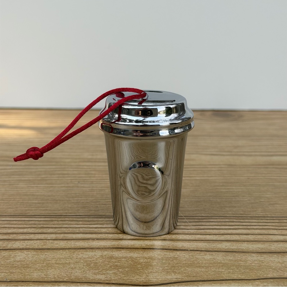 Starbucks Holiday 2014 Christmas Tree Ornament Mini Silver Metallic To Go Cup